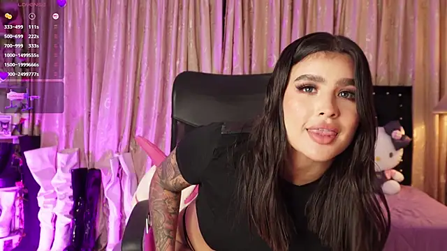 Snapshot of dahian01 chatting on 02-05-25, 02:08 dahian01 online show from 02-05-25, 02:08