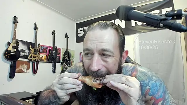 StevenRiseNYC online show from 10-31-25, 02:34