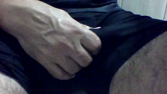 Snapshot of Purple2 chatting on 05-12-26, 08:50 Purple2 online show from 05-12-26, 08:50