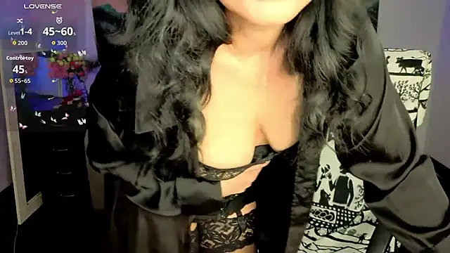 Sofia Ford online show from 04-01-26, 01:52