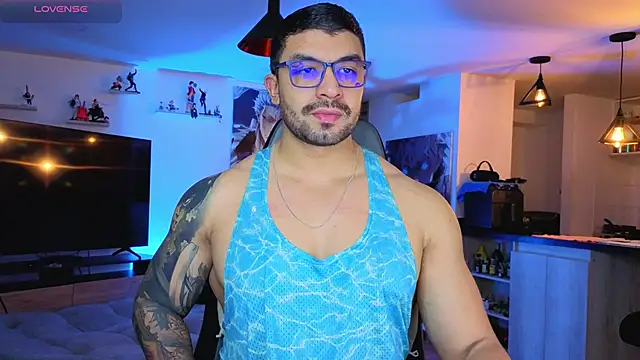 Michael Diamond online show from 10-22-25, 01:39