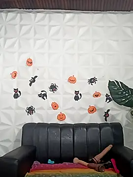 Valentinaa mature online show from 10-05-25, 11:57