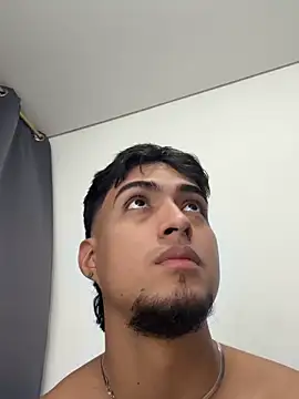 Snapshot of matias_bianco chatting on 02-19-26, 12:17 matias bianco online show from 02-19-26, 12:17