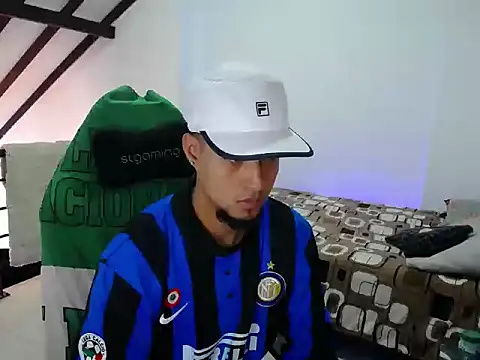 Snapshot of matias_bianco chatting on 02-27-26, 04:18 matias bianco online show from 02-27-26, 04:18