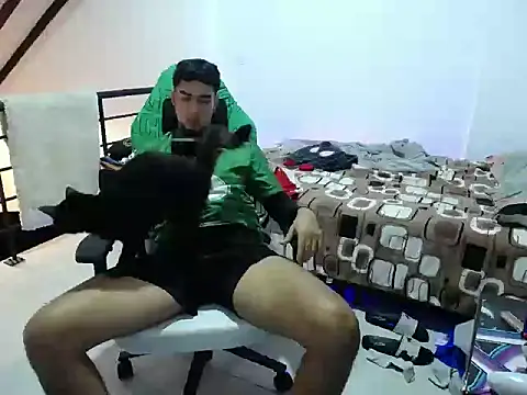 Snapshot of matias_bianco chatting on 02-28-26, 07:31 matias bianco online show from 02-28-26, 07:31