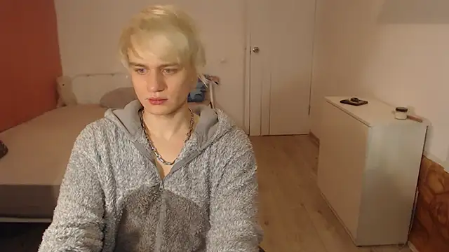 Oliver sweet  online show from 01-07-26, 01:30