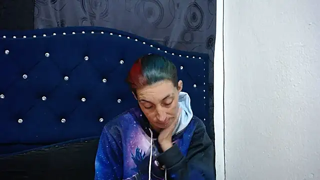 Snapshot of anyu1306 chatting on 02-19-25, 04:55 anyu1306 online show from 02-19-25, 04:55