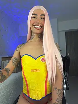 Snapshot of Miss_sagitario chatting on 06-20-26, 12:08 Miss sagitario online show from 06-20-26, 12:08