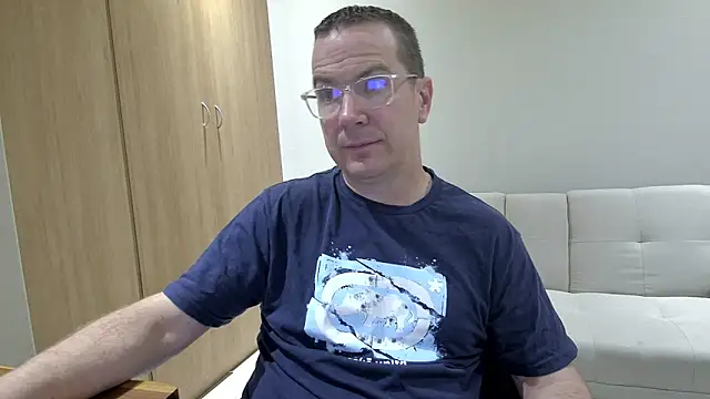 BrettJ81 online show from 03-31-26, 05:13