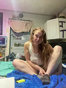 Snapshot of Addicted_Channel chatting on 01-22-25, 06:20 Addicted Channel online show from 01-22-25, 06:20