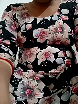 Snapshot of 09punjabi chatting on 12-23-24, 04:33 09punjabi online show from 12-23-24, 04:33