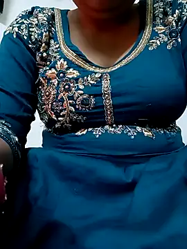 Snapshot of 09punjabi chatting on 01-18-25, 05:10 09punjabi online show from 01-18-25, 05:10