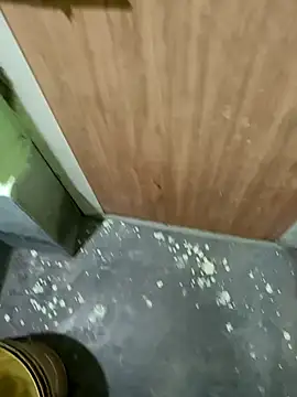 u wan me online show from 12-23-24, 09:40