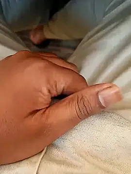 u wan me online show from 11-12-25, 03:18