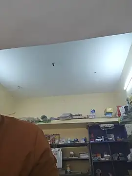 Snapshot of u_wan_me chatting on 06-19-26, 04:06 u wan me online show from 06-19-26, 04:06
