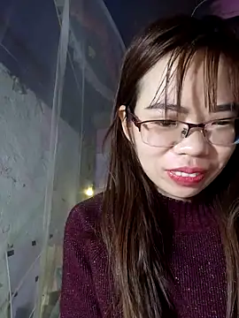   Mai-love19   online show from 03-06-25, 11:31