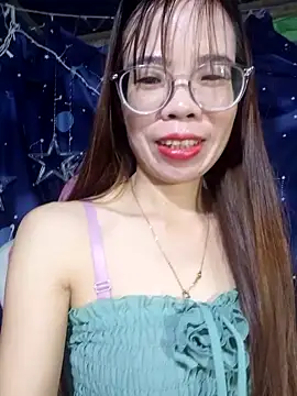   Mai-love19   online show from 10-22-25, 12:33