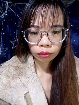   Mai-love19   online show from 11-20-25, 10:09