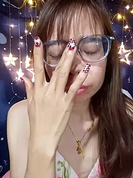   Mai-love19   online show from 02-24-26, 08:12