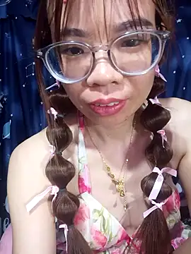   Mai-love19   online show from 05-13-26, 10:27