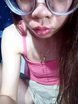   Mai-love19   online show from 05-17-26, 10:28