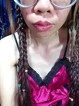   Mai-love19   online show from 07-04-26, 11:44