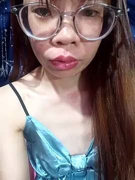   Mai-love19   online show from 07-18-26, 11:52