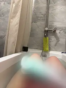 Lis Kollen online show from 12-22-25, 07:27