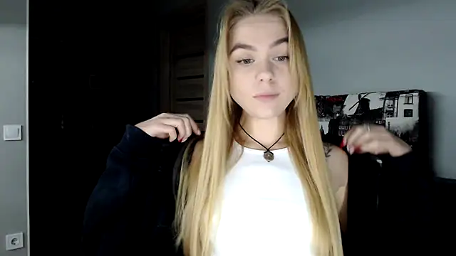 Snapshot of Sunbeam_ chatting on 12-03-24, 07:11 Sunbeam online show from 12-03-24, 07:11