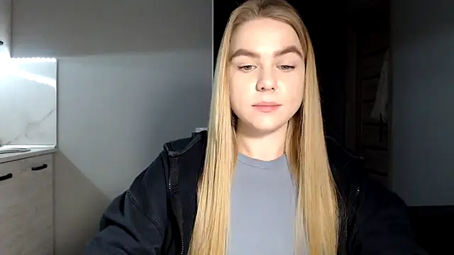 Snapshot of Sunbeam_ chatting on 03-11-25, 09:48 Sunbeam online show from 03-11-25, 09:48