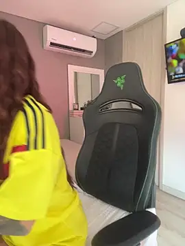 DaniDusan  online show from 03-29-26, 07:25