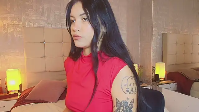 Snapshot of Baby_Venuss chatting on 03-13-25, 06:37 Baby Venuss online show from 03-13-25, 06:37