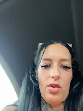 Snapshot of Adrena_Lina999 chatting on 06-19-26, 11:36 Adrena Lina999 online show from 06-19-26, 11:36