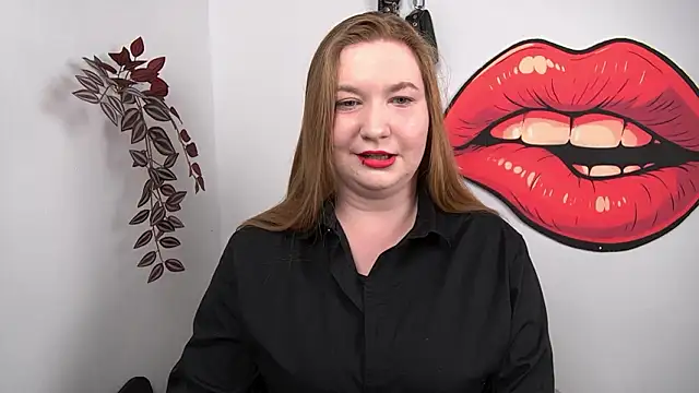 LaraDream online show from 02-02-26, 01:10