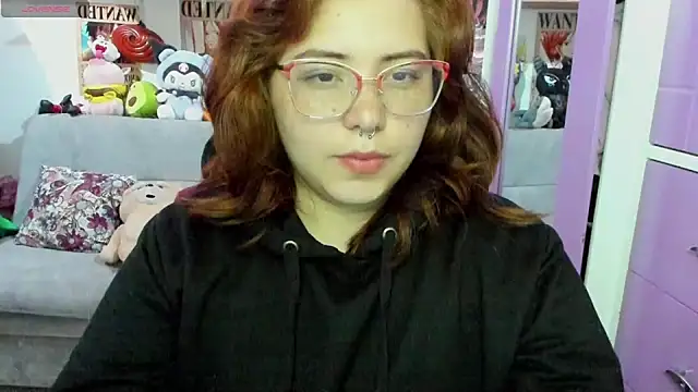 Snapshot of soficammy chatting on 12-23-24, 12:46 soficammy online show from 12-23-24, 12:46