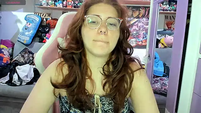 Snapshot of soficammy chatting on 05-03-26, 09:43 soficammy online show from 05-03-26, 09:43