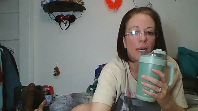 PartyPawgGirl420 online show from 03-02-25, 05:33