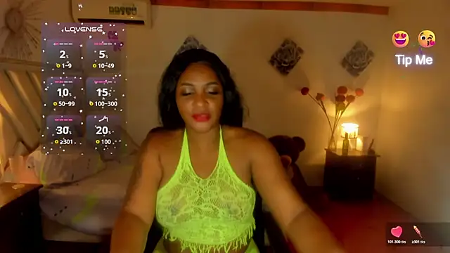 Snapshot of Miagrace chatting on 07-30-26, 11:59 Miagrace online show from 07-30-26, 11:59