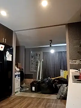 Donglong80 online show from 10-16-25, 05:36