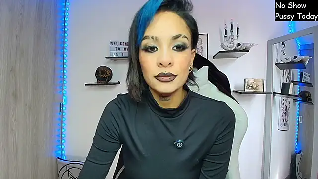 luci fer devil online show from 04-02-26, 02:15