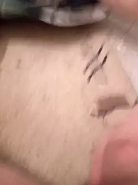 Snapshot of Affenarsch81 chatting on 02-01-25, 04:35 Affenarsch81 online show from 02-01-25, 04:35