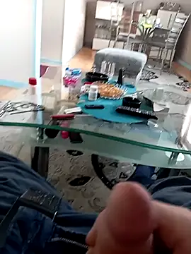 Snapshot of Affenarsch81 chatting on 03-15-25, 02:45 Affenarsch81 online show from 03-15-25, 02:45