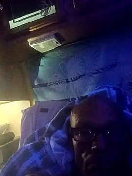 lelandm77 online show from 04-23-26, 08:57