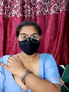 Jasmine jaaan online show from 05-06-26, 04:30